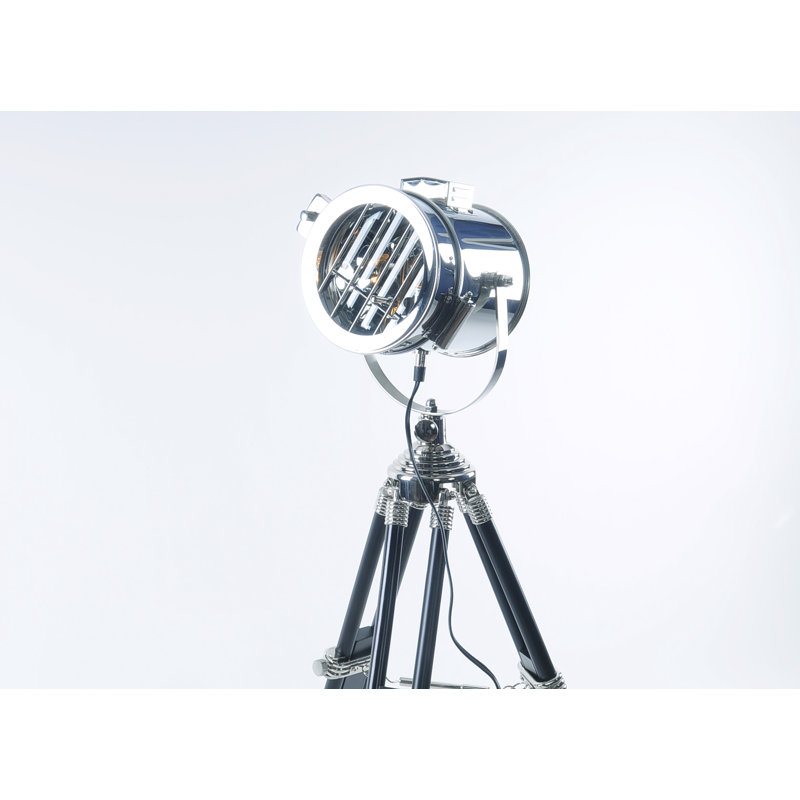 Planterra Adjustable Metal Tripod Lamp