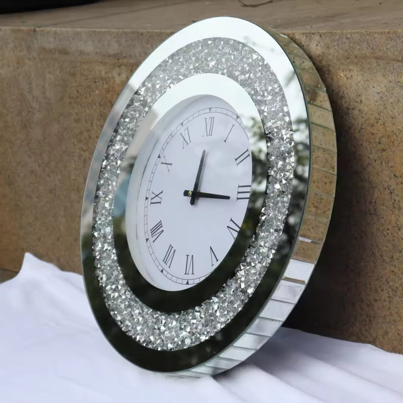 Keunte Glass Wall Clock