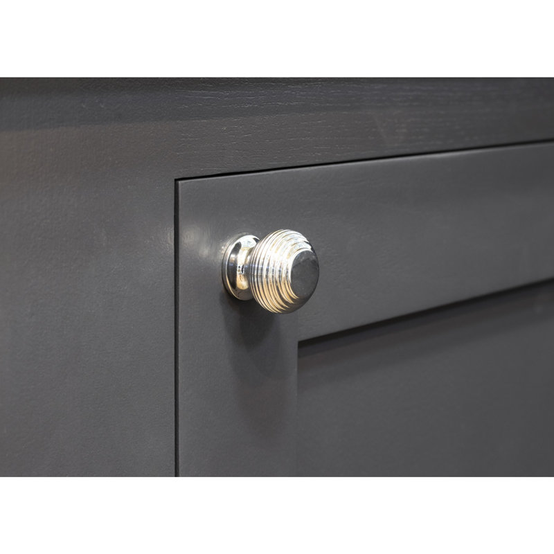 Beehive 30mm Diameter Round Knob, Polished Chrome