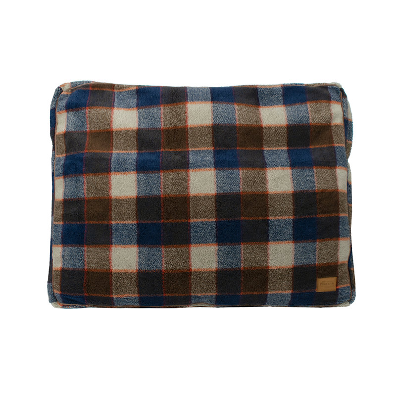 Pendleton Pet Napper, Mountain Plaid, Large (40"w x 32"d x 4"h)