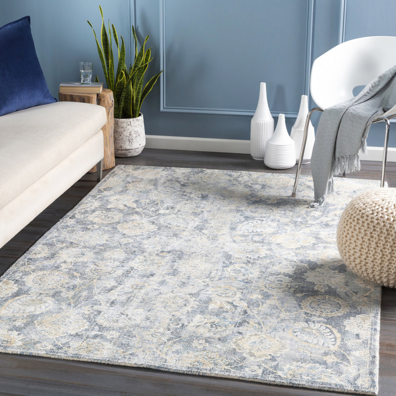 Bechtel Floral Indoor Rug, Rectangle 5' x 7'6"
