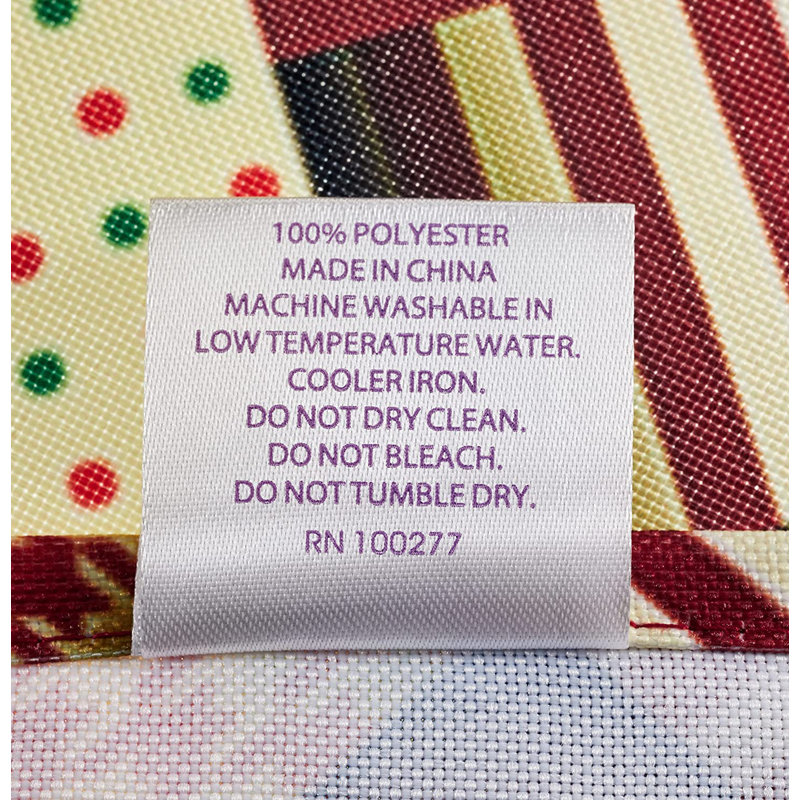 Chemin de table décoratif en polyester The Holiday Aisle®
