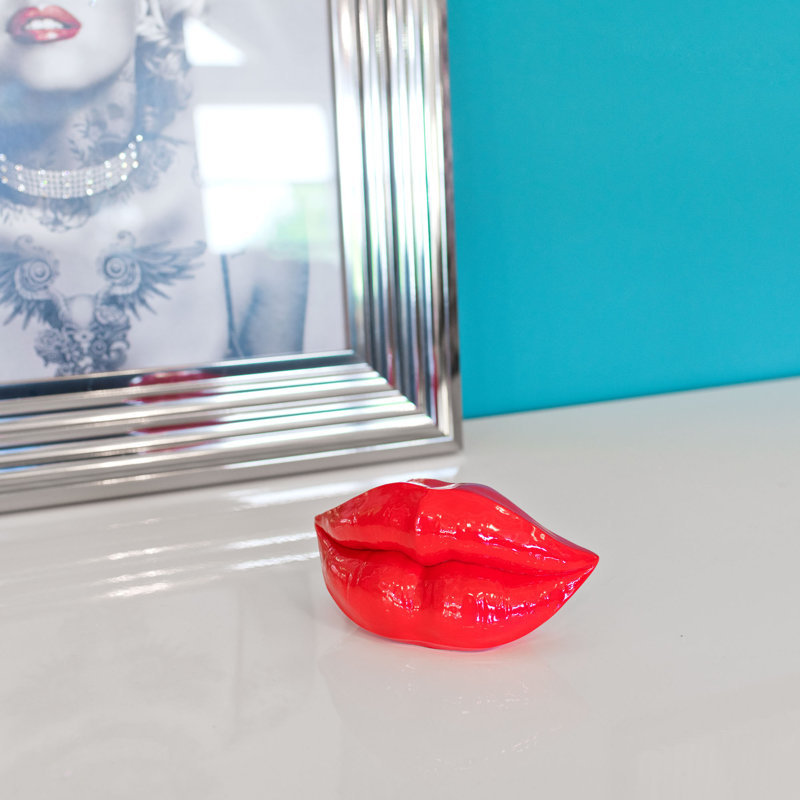 Magno Lips Decorative Object, Red, 8" H x 17" W x 6" D