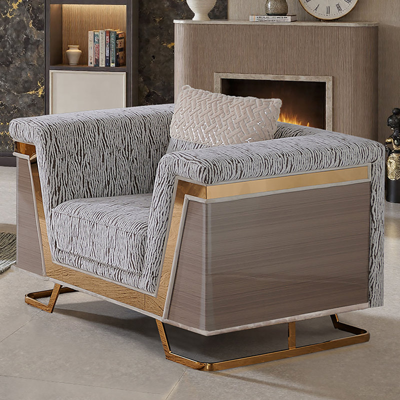 Fauteuil d'appoint orné de coussins décoratifs Valora
