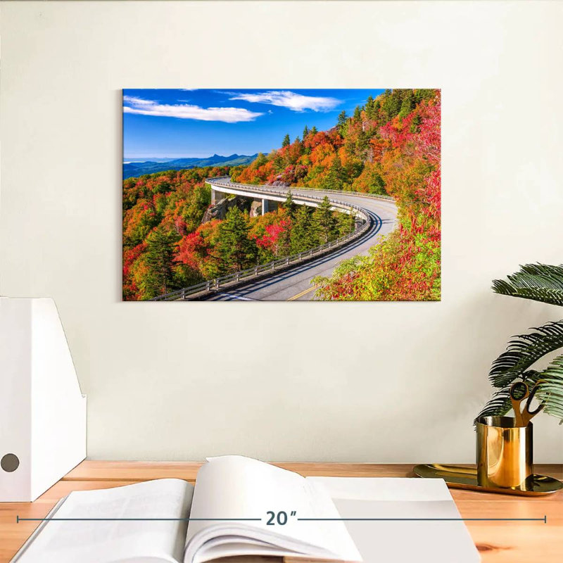 Mead Linn Cove Viaduct Road, H 8 po x l 12 po