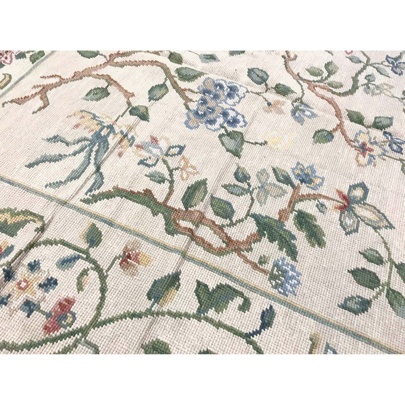 Tapis beige noué à la main de haute qualité