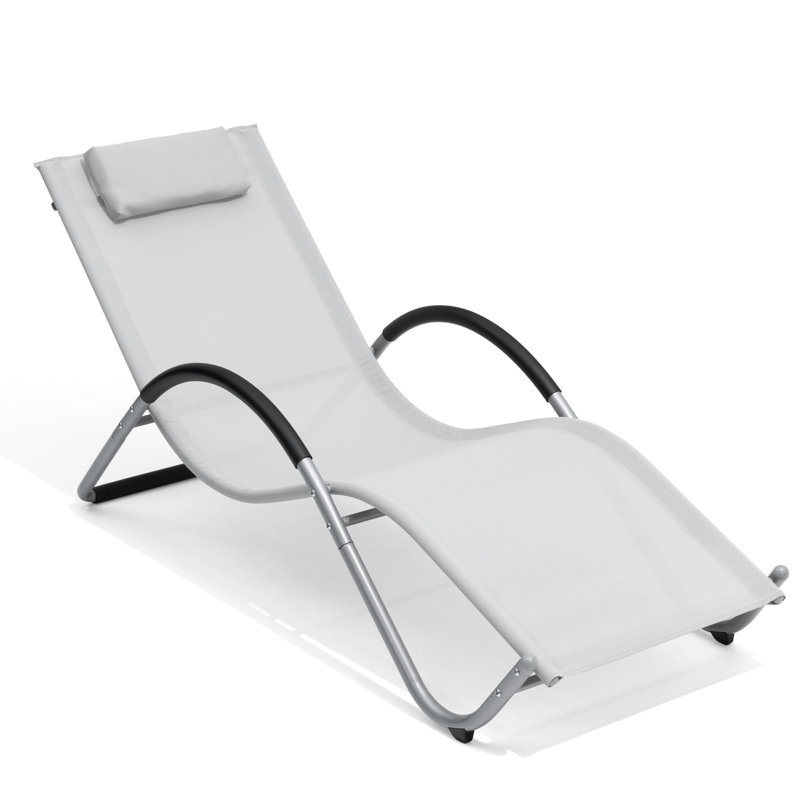 Chaise longue d'extérieur en métal avec appui-tête Tamhra, Gris