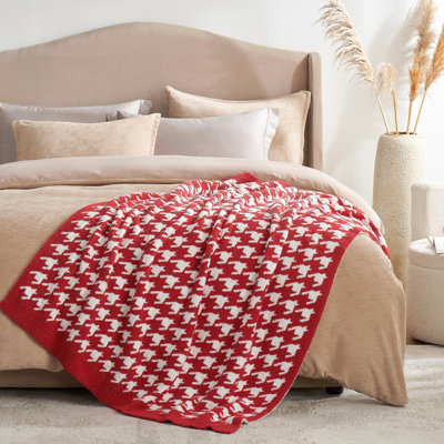 Houndstooth Knit Throw Blanket Soft Reversible Feather Yarn Throw for Couch or Bed