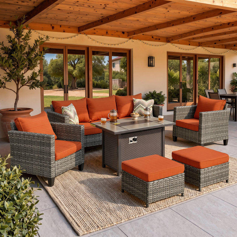 Ensemble de conversation d'extérieur en rotin pour 5 personnes avec table foyer, Orange brûlé rouge