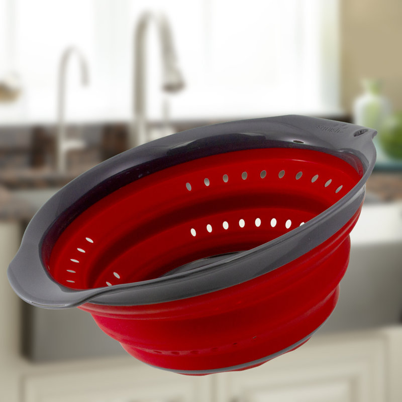Squish Plastic Colander, Red/Gray