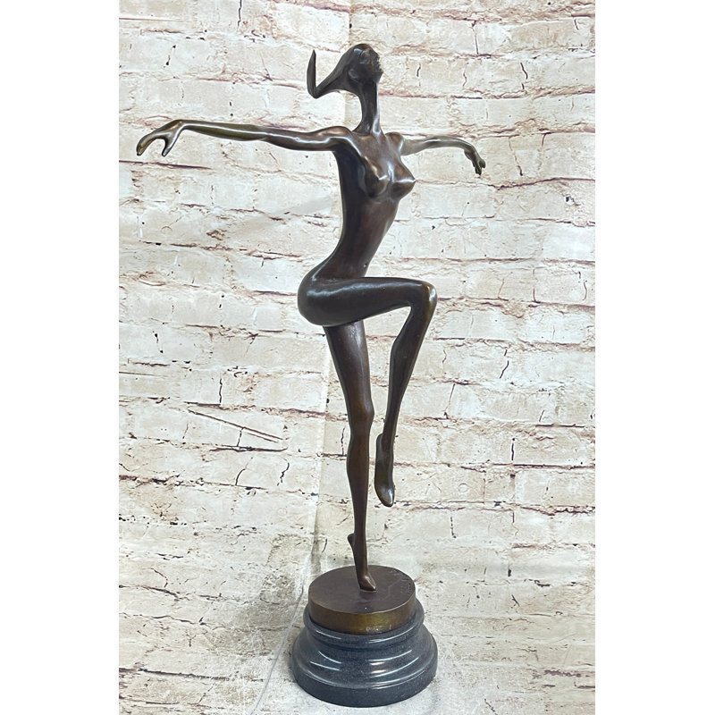 Figurines et sculptures