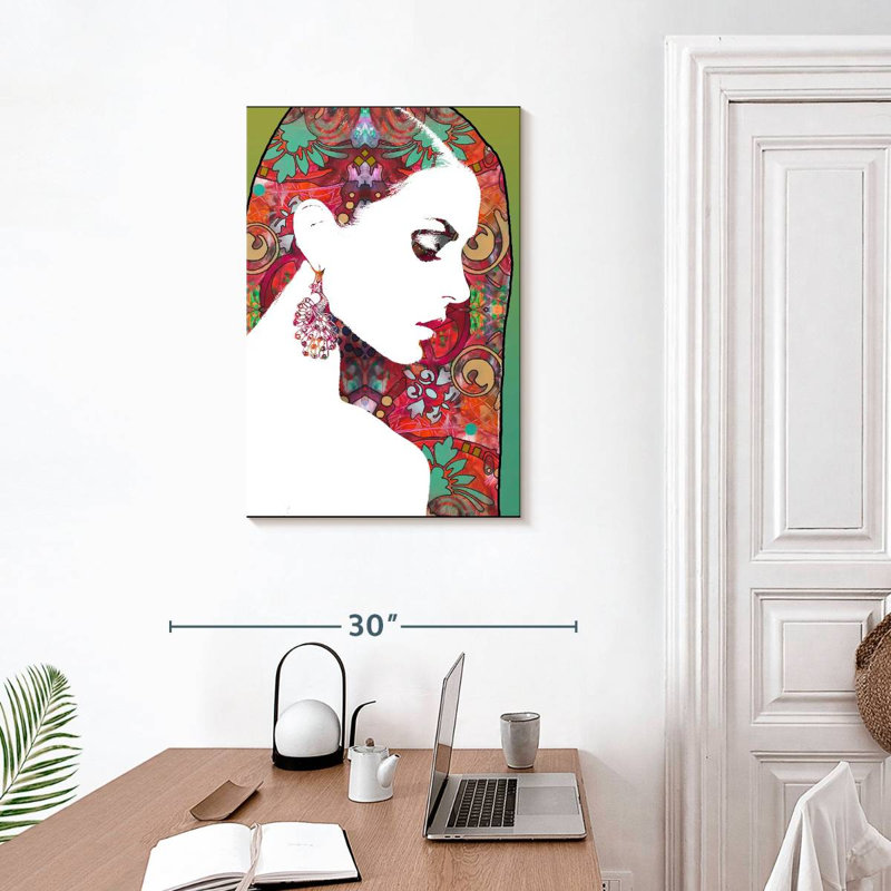 Leisha Majestic Chic, H 30 po x l 20 po