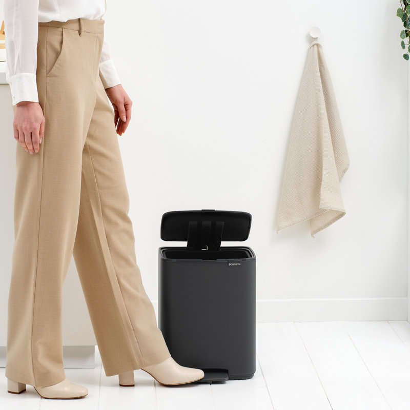 Brabantia Bo Pedal Bin, 12 L, 36.9cm H x 29.2cm W x 26.3cm D, Mineral Infinite Grey