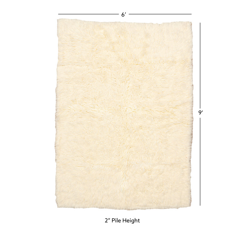 Natural 6' x 9' Handmade Wool Flokati Rug