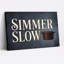 «Simmer Slow Text Brown Pot Cream», art mural sur toile bleu foncé-133046852