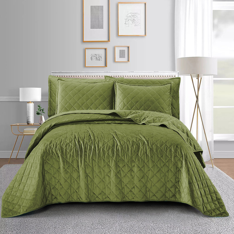 Polyester Coverlet with Pillow Shams Included, Avocado