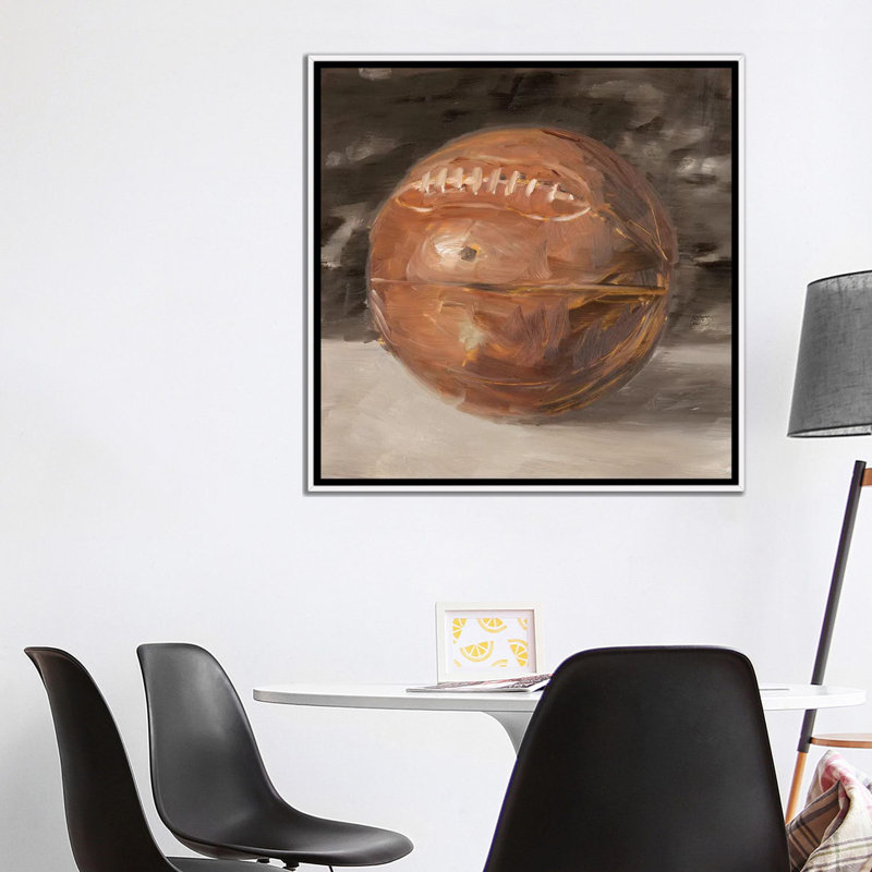 « Cuir vintage II » par Ethan Harper, reproduction d’art, Toile blanche encadrée, H 37 po x l 37 po x P 1,5 po, Pas de tapis