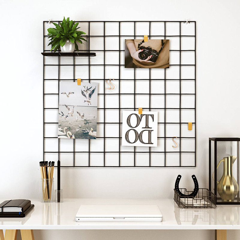 Abstract Wall Decor on Metal
