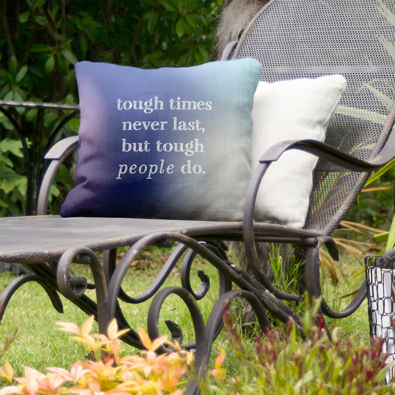 Coussin décoratif intérieur / extérieur Tough Times, Bleu / Blanc, 16 po x 1 po