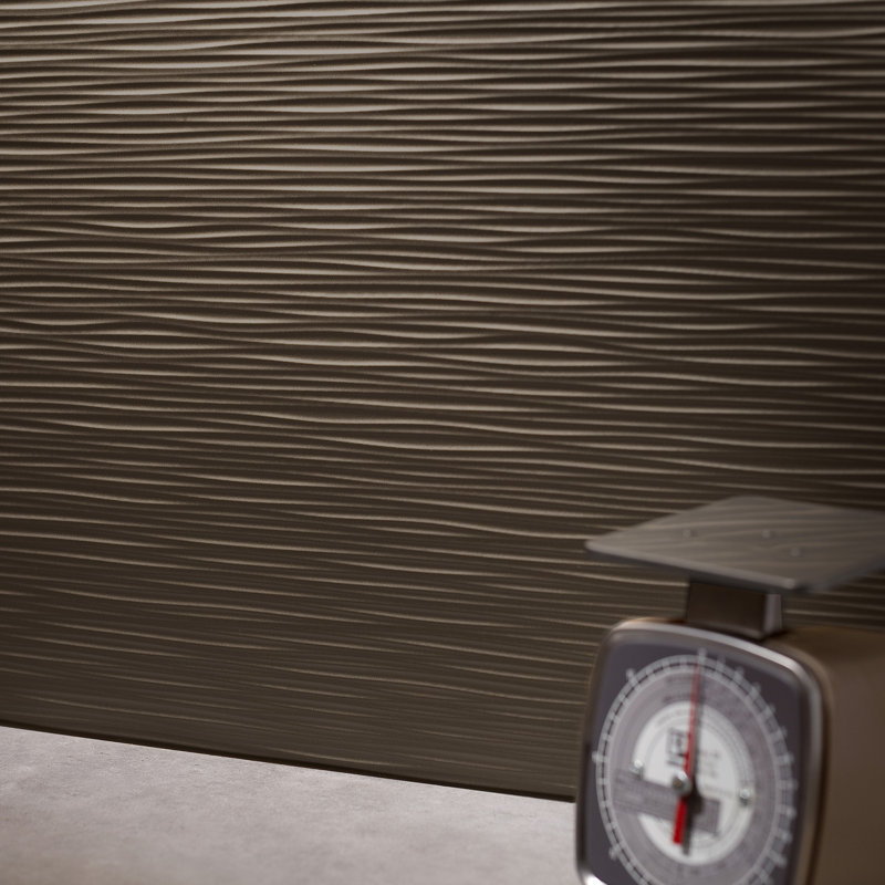 Panneau de dosseret décoratif en vinyle 18,25 po x 24,25 po FASÄDE Ripple, Bronze argenté