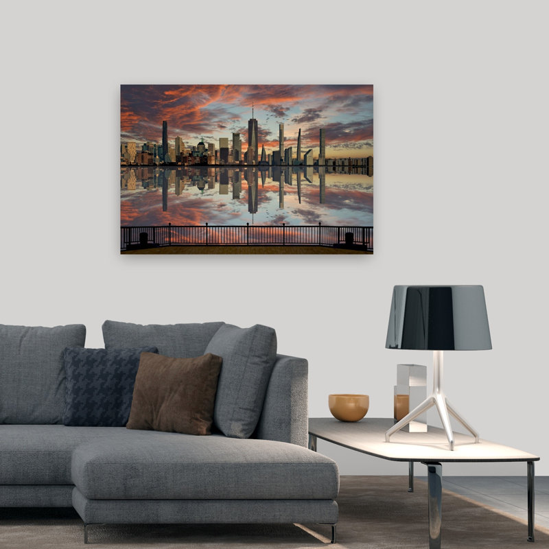 Reflet de la ville au coucher du soleil - Affiche murale colorée et spectaculaire représentant une architecture moderne.