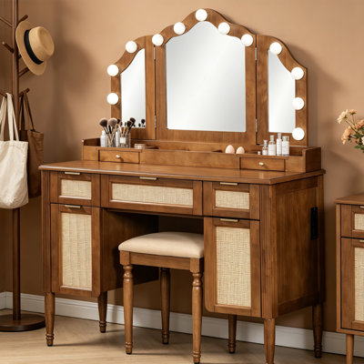 Meuble-lavabo moderne de 44,37 po avec 13 ampoules à DEL Hollywood, coiffeuse à miroir pliable avec 5 tiroirs, 2 armoires et une station de charge pour la chambre à coucher