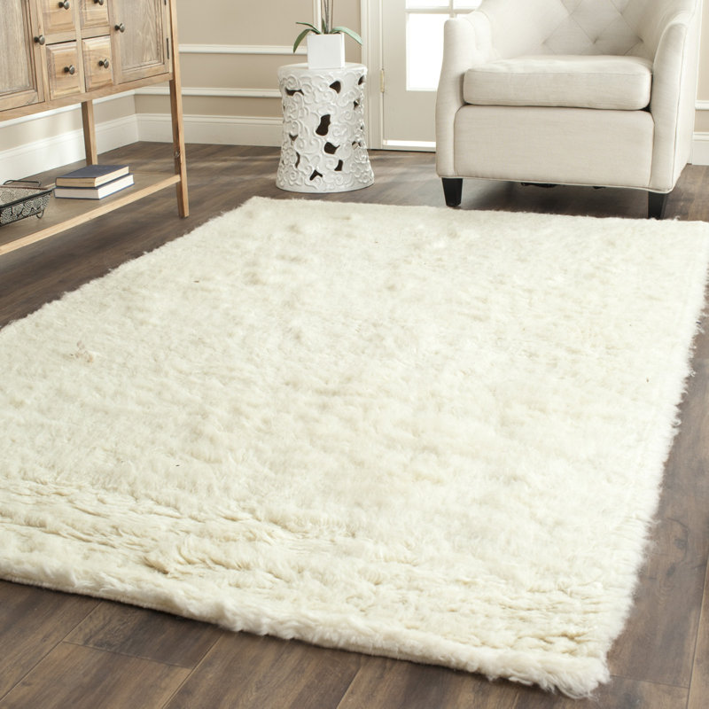 Tapis de couleur unie en laine touffeté à la main Jedrik, Rectangle 4 pi x 6 pi