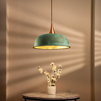 Luminaire suspendu en cuivre martelé à la main ALFIQ pour la cuisine, la salle à manger et les espaces intérieurs