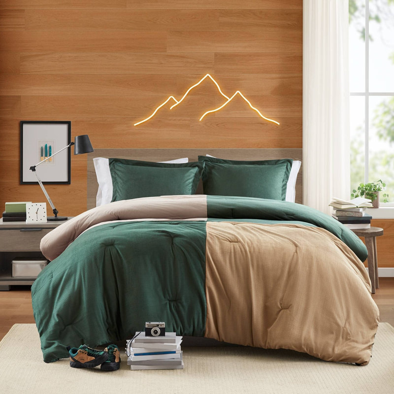 3 Pieces Full/Queen Comforter Set,Green, Green, Full/Queen Sheet Set + 2 Additional Pieces