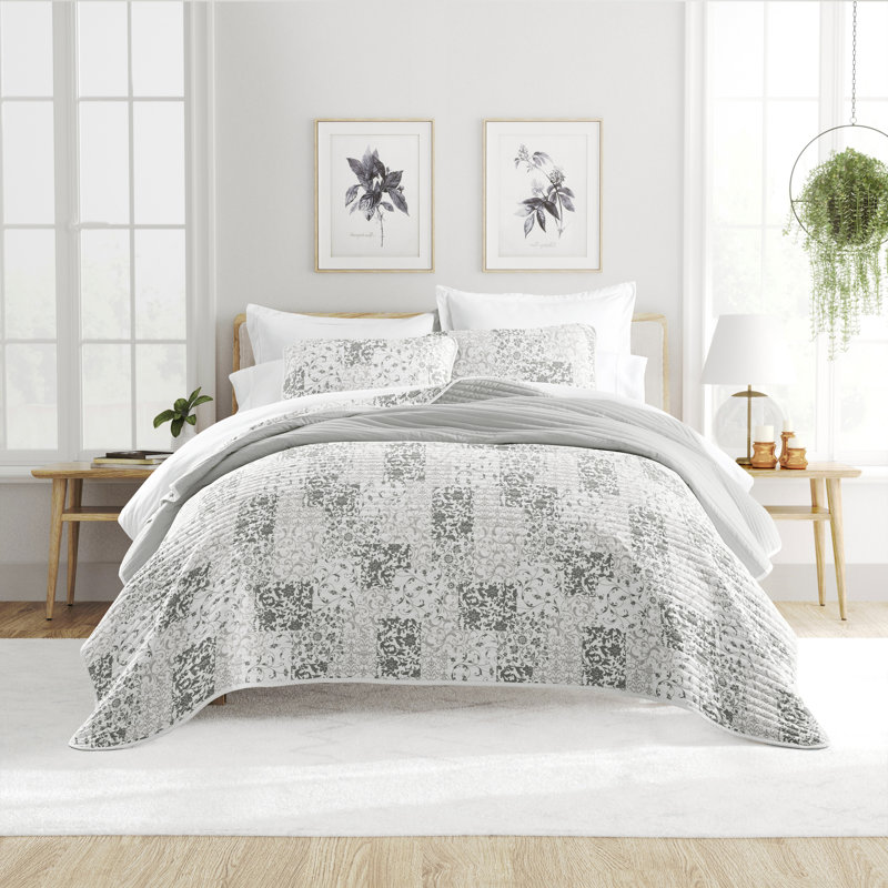 Ensemble de courtepointe réversible Becky Cameron, Gris clair, Courtepointe simple + 1 taie décorative standard