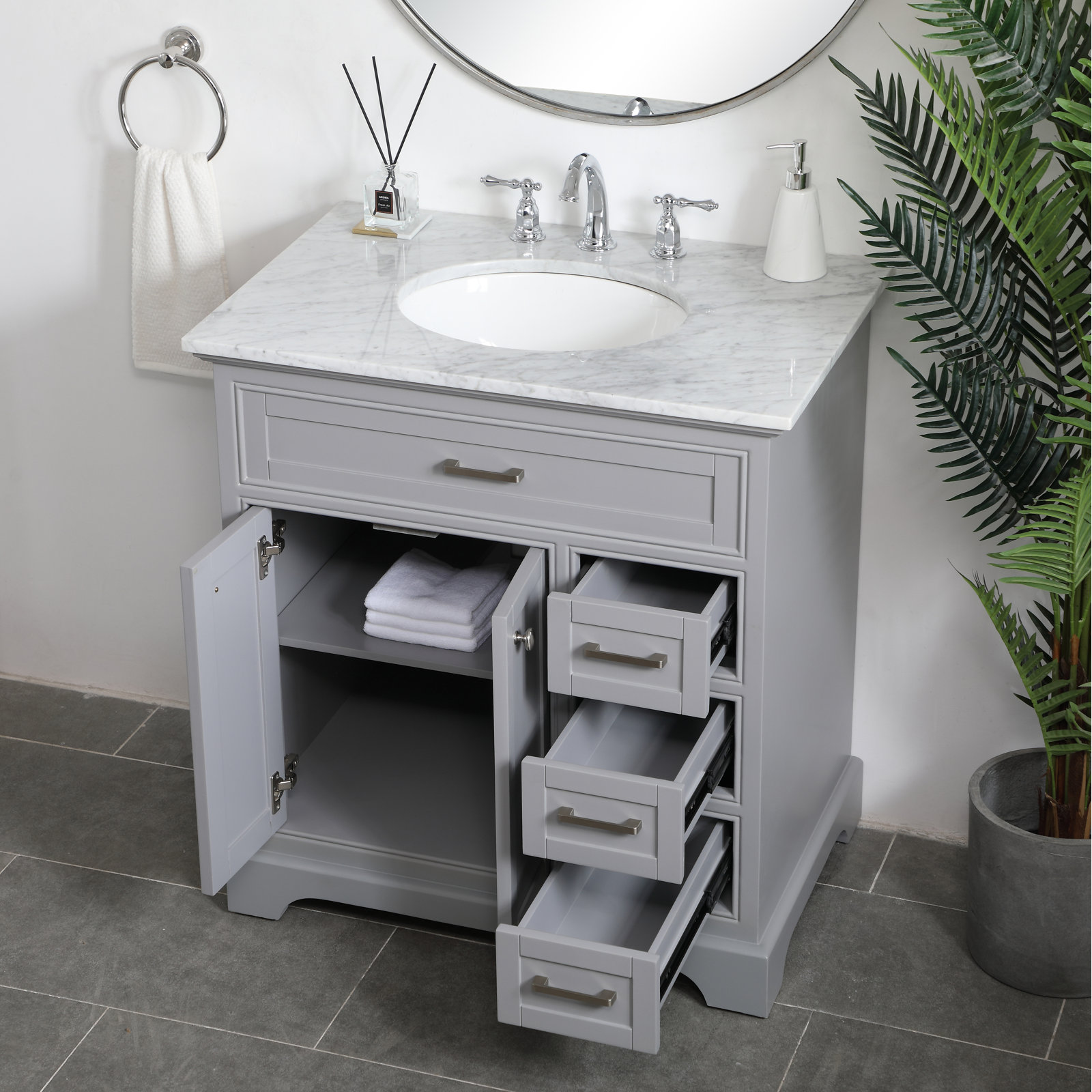 Hermes 32'' Single Bathroom Vanity, Gray