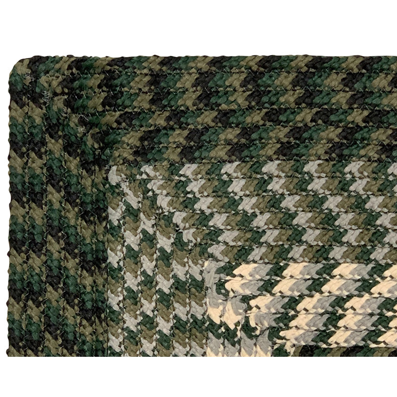Orme Hand Braided Hunter Area Rug, Octagon 4'