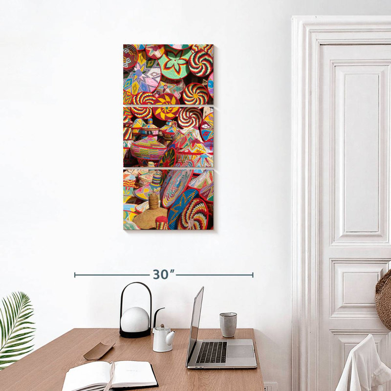 Creative Ethnic Baskets, H 32 po x l 15 po