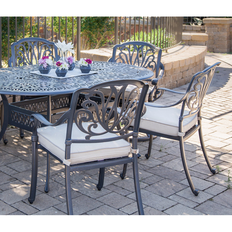 Chaise de patio avec coussin Annecorinne, Tissage uni Sunbrella® Plainweave Spectrum sable, Nuit désertique