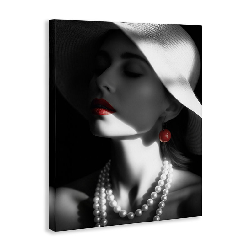 Art mural sur toile rouge à lèvres rouge Fashionista par Ziwei Li, H 40 po x l 30 po