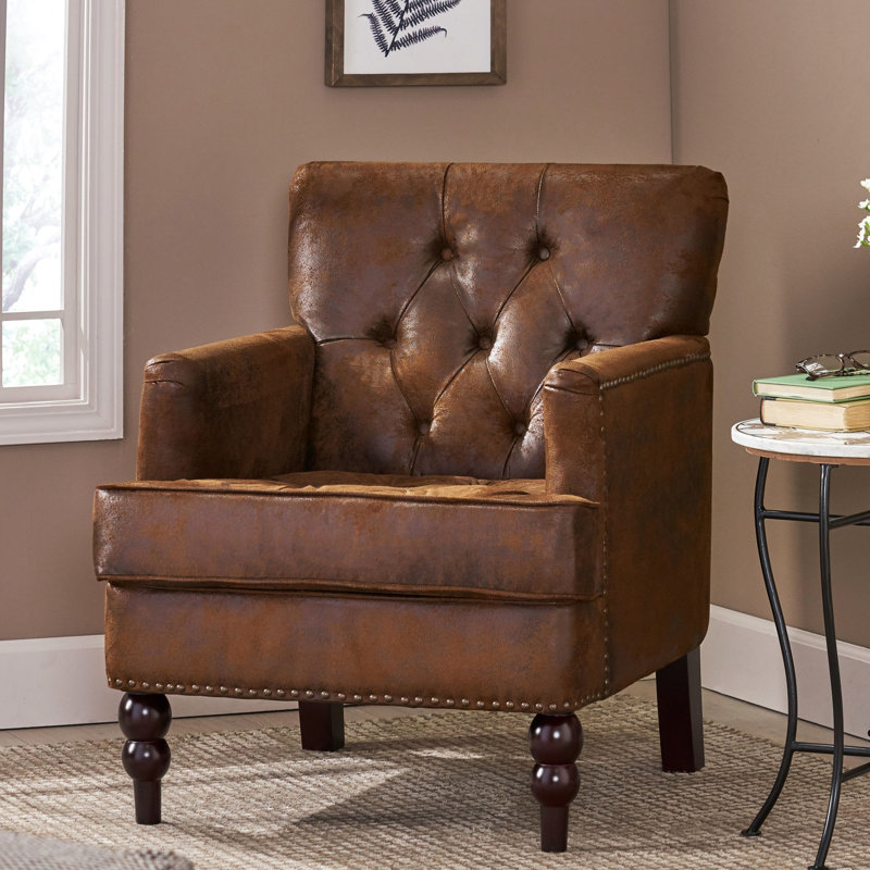 Élégant fauteuil club en microfibre brune avec piqûre en losange, garniture cloutée et pieds en bois de bouleau massif, Brun