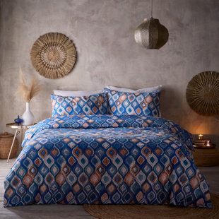Cotton Blend Abstract Duvet Cover Set with Pillowcases Included