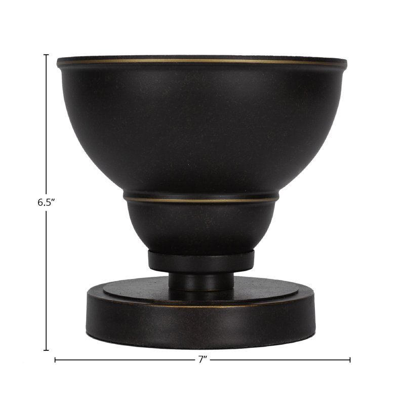 Lampe d'appoint Wilton présentée en finition granit foncé avec abat-jour en métal à double bulles de granit foncé de 7 po