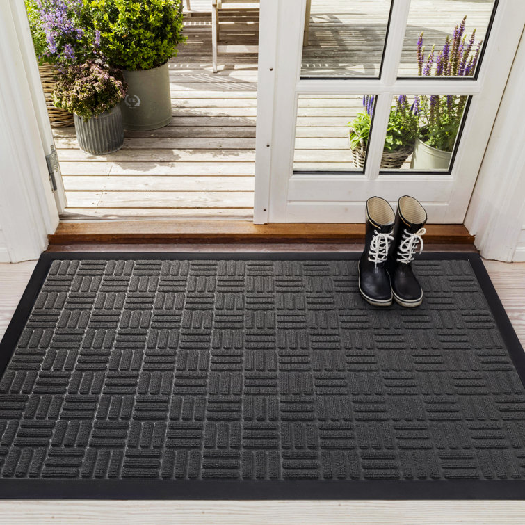 https://assets.wfcdn.com/im/02226213/resize-h755-w755%5Ecompr-r85/2512/251228886/Cossio+Non-Slip+Geometric+Outdoor+Doormat.jpg