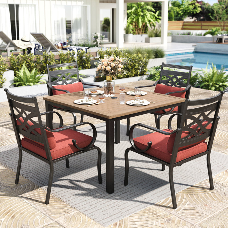 Ensemble de salle à manger pour 4 personnes en métal avec table carrée, coussins inclus, Rouge