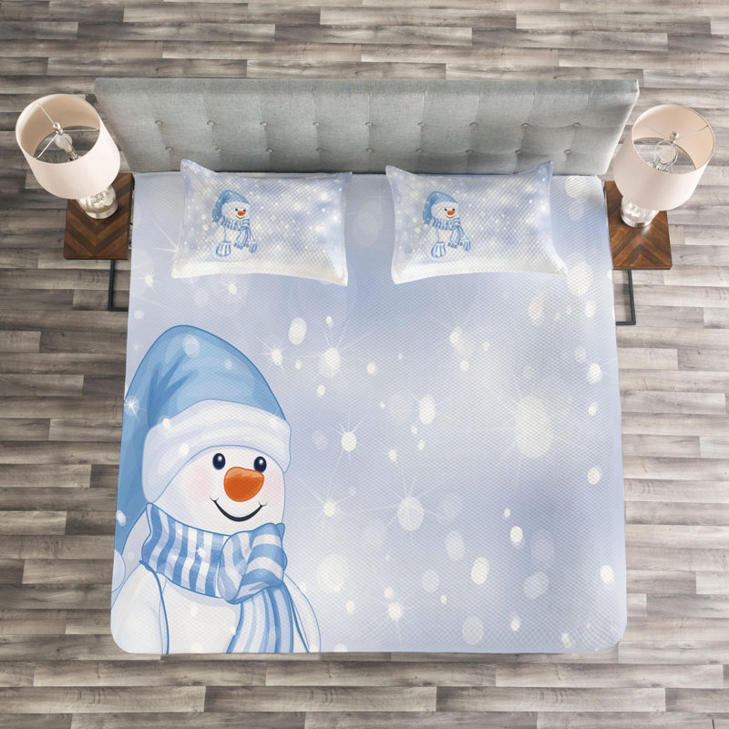 King Size White and Blue Snowman Quilted Bedspread Set