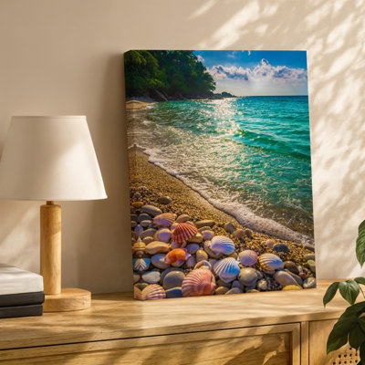 Toile, une scène de plage vibrante capture une vue rapprochée de l'art mural Un rivage orné d'une variété de coquillages colorés sur toile