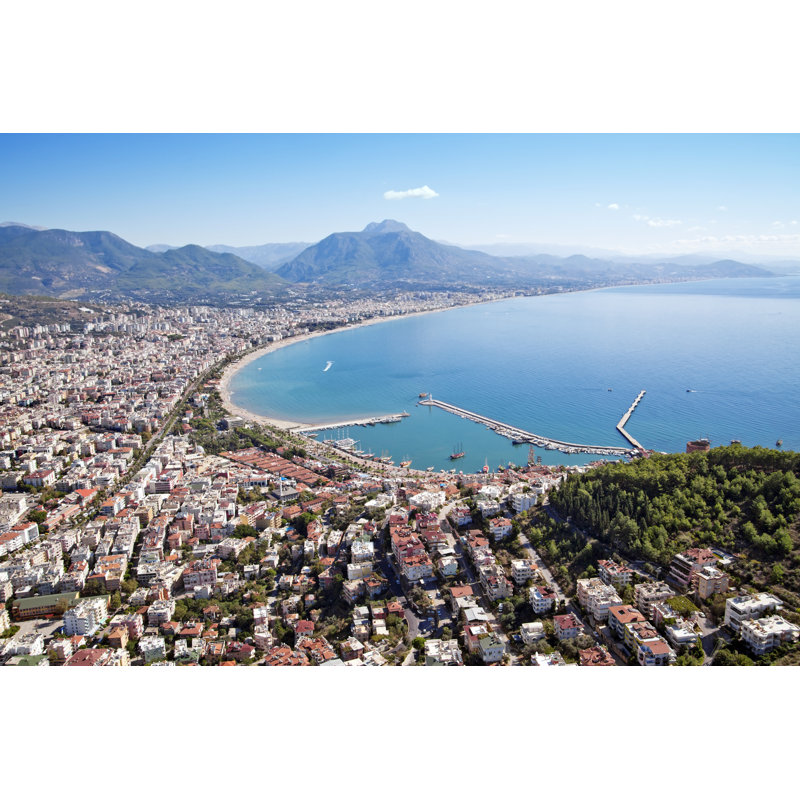 Ville et port d'Alanya, Turquie, H 32 po x l 48 po