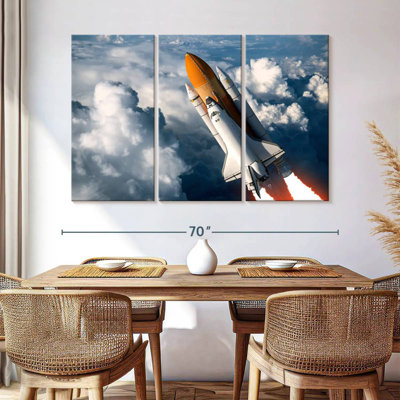 Oberle Cloudy Space Shuttle Flight