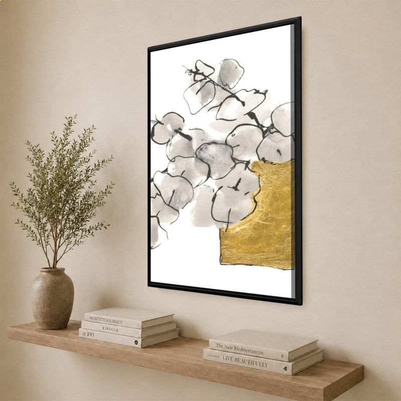 «Delicate Gilded Vase IV» par Chris Paschke - impression sur toile, H 64 po x l 44 po, Noir