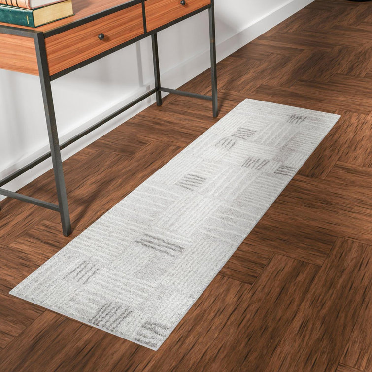 Anaka Geometric Indoor Rug