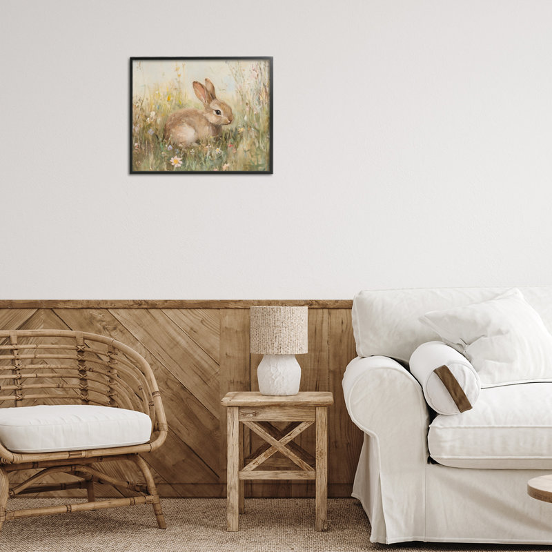 «Brown Bunny in Flower Meadow», estampe numérique par Petal Prints Design, H 11 po x l 14 po, Giclée encadrée noir minuit