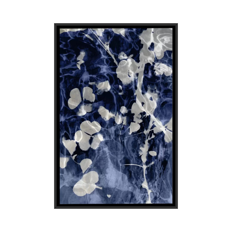 «Indigo Leaves IV», impression sur toile, H 26 po x l 18 po x P 1,5 po, Toile avec cadre noir, Pas de tapis