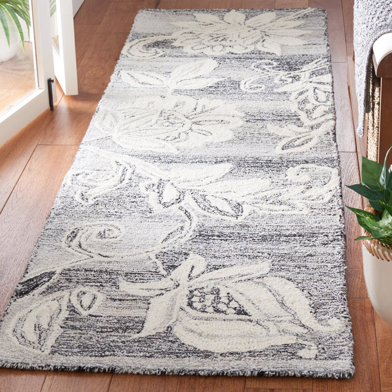 Jardin Hand Tufted Performance Floral Rug, Runner 2'3" x 8'