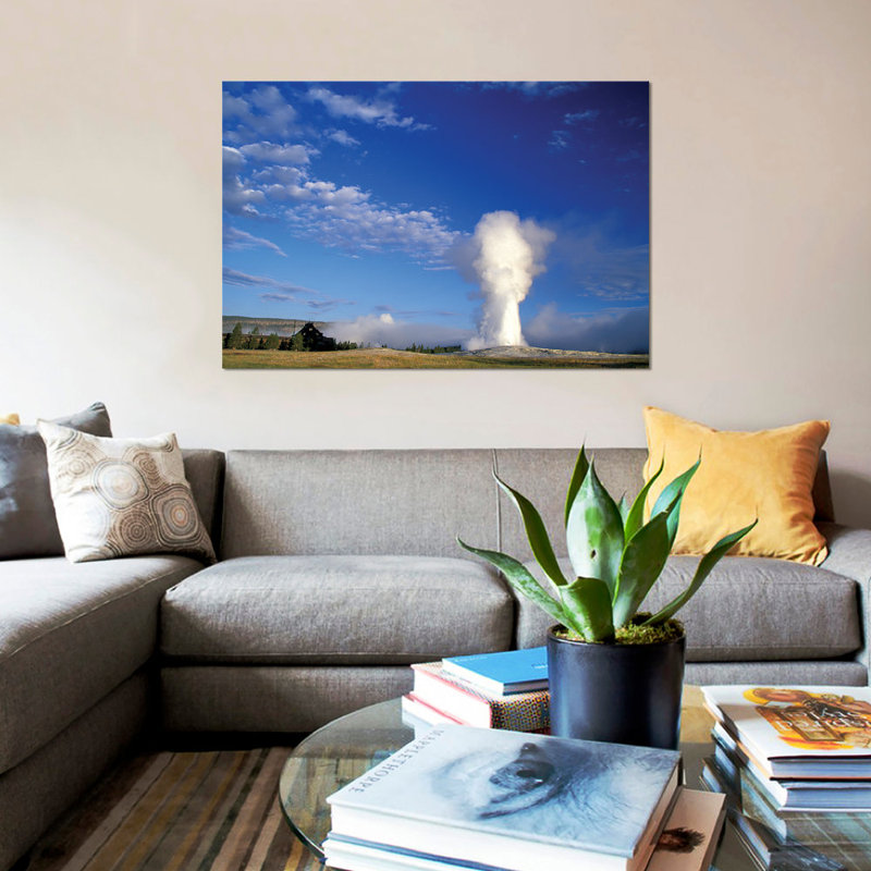 « touring old fidèle geyser », impression sur toile, H 18 po x l 26 po x P 1,5 po, Pas de tapis, Toile tendue
